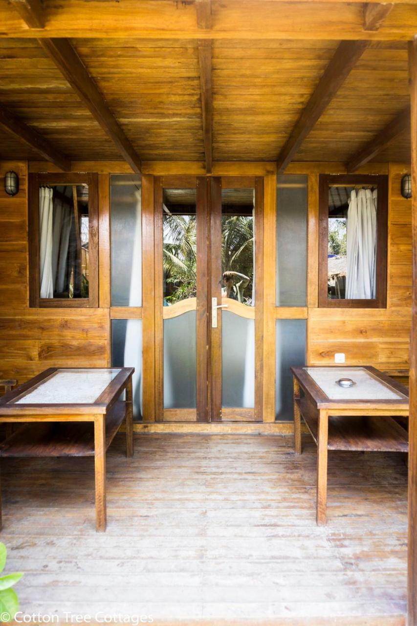 Cotton Tree Cottages Gili Trawangan Exterior photo